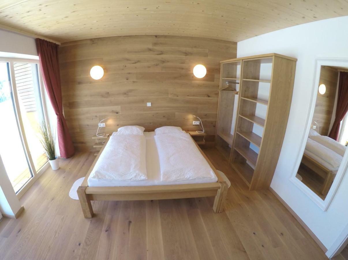Ferienbungalow Mountain View Wood ชปิทัล อัม เพิร์ม ภายนอก รูปภาพ